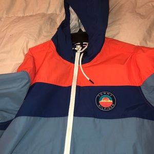 Wind breaker